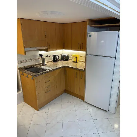 Front Apt Next To Puerto Banus Harbour Marbella